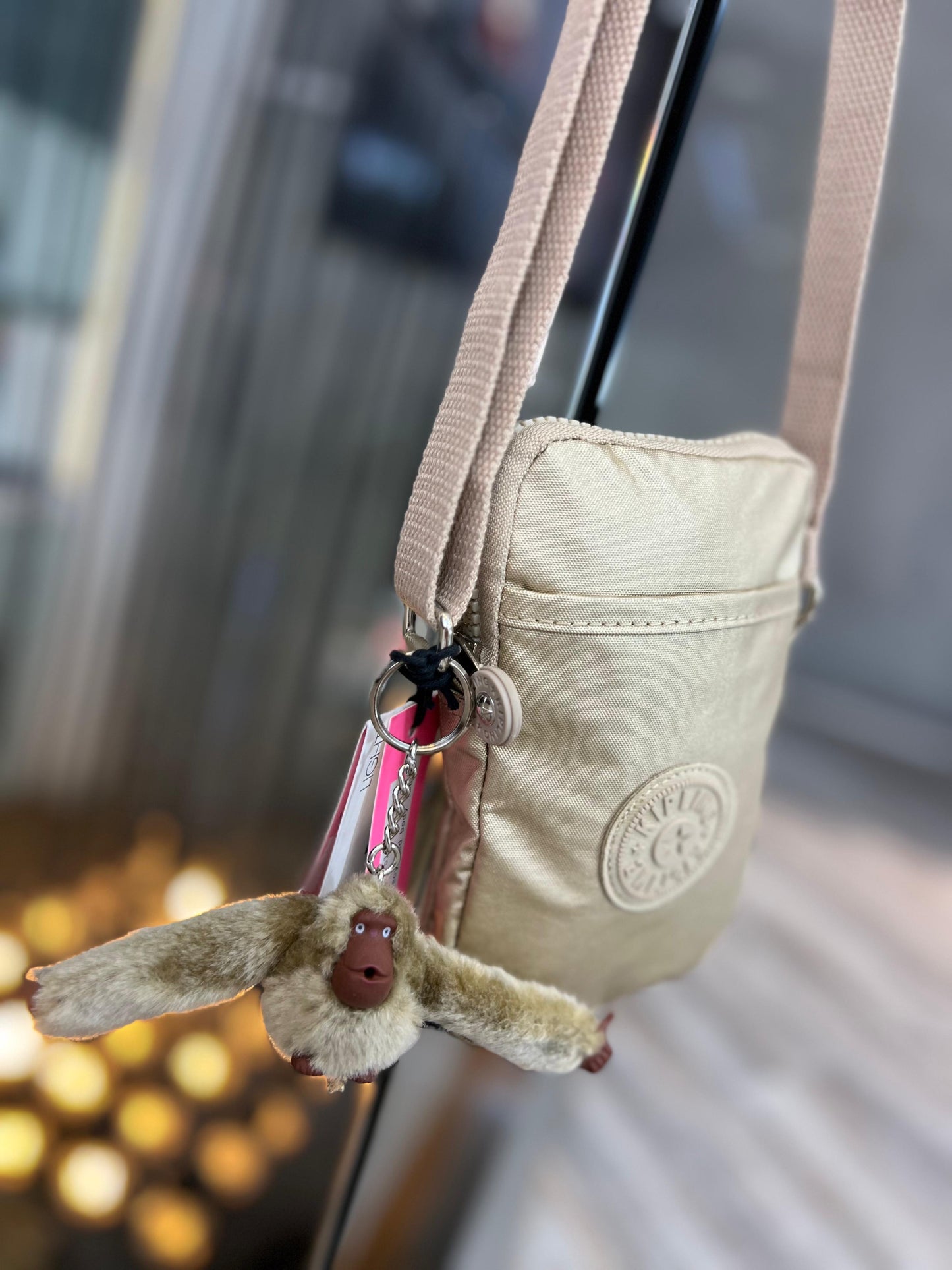Bolso Manos Libres Mini Dorado