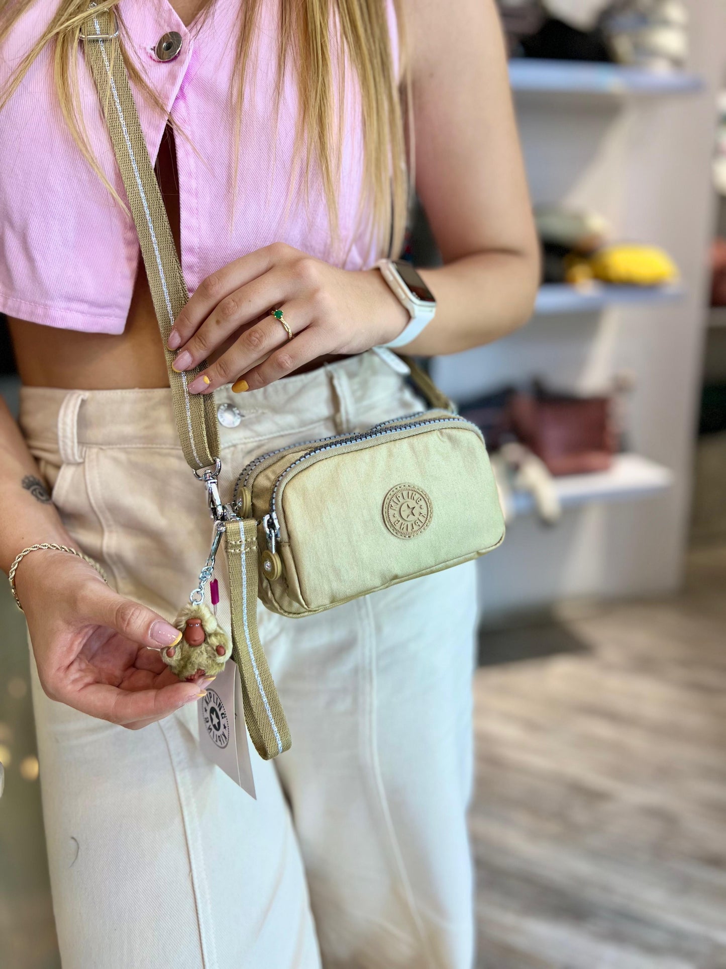 Bolso Manos Libres Mini Dorado
