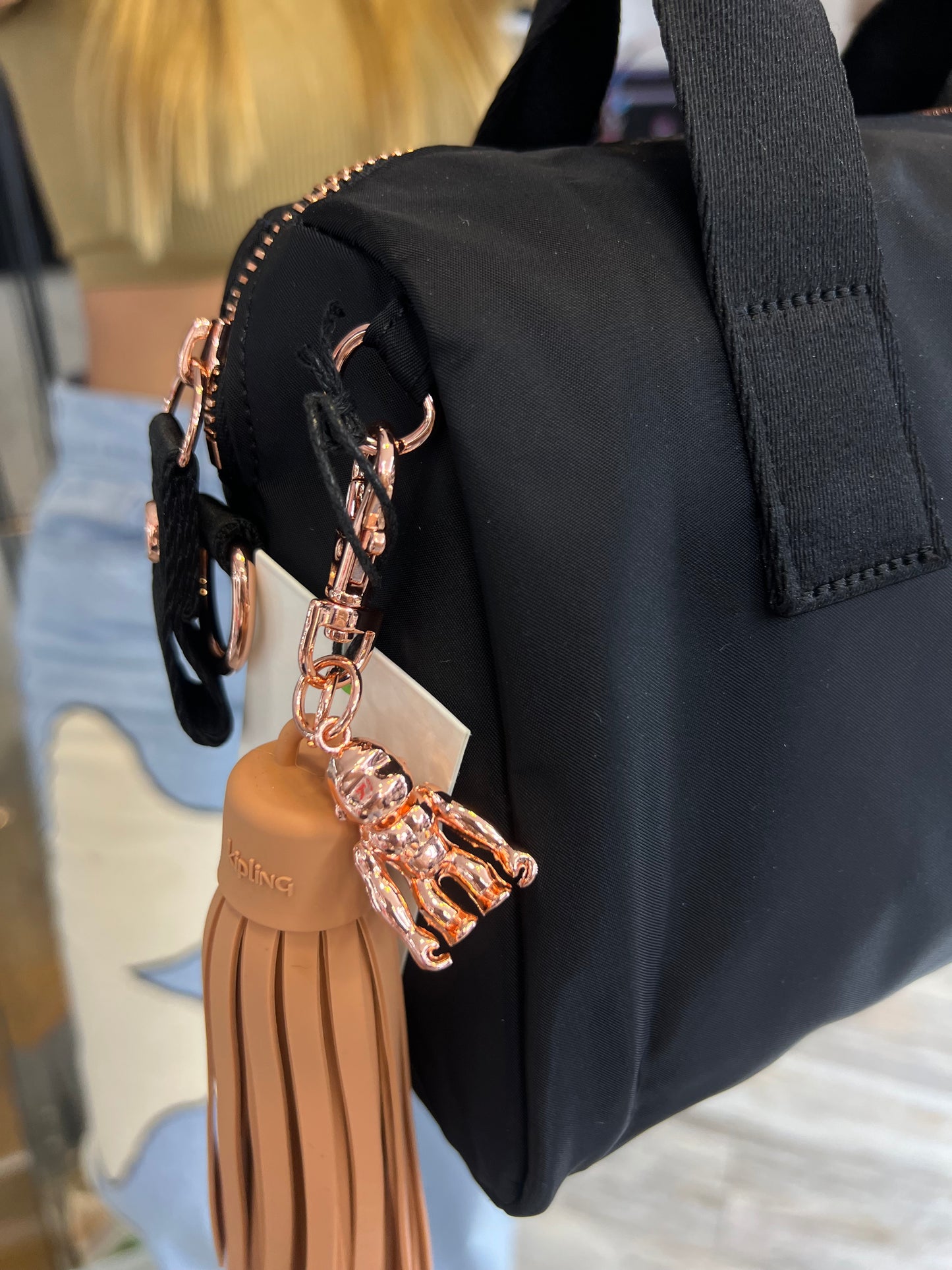 Bolso de Mano Negro de Lujo