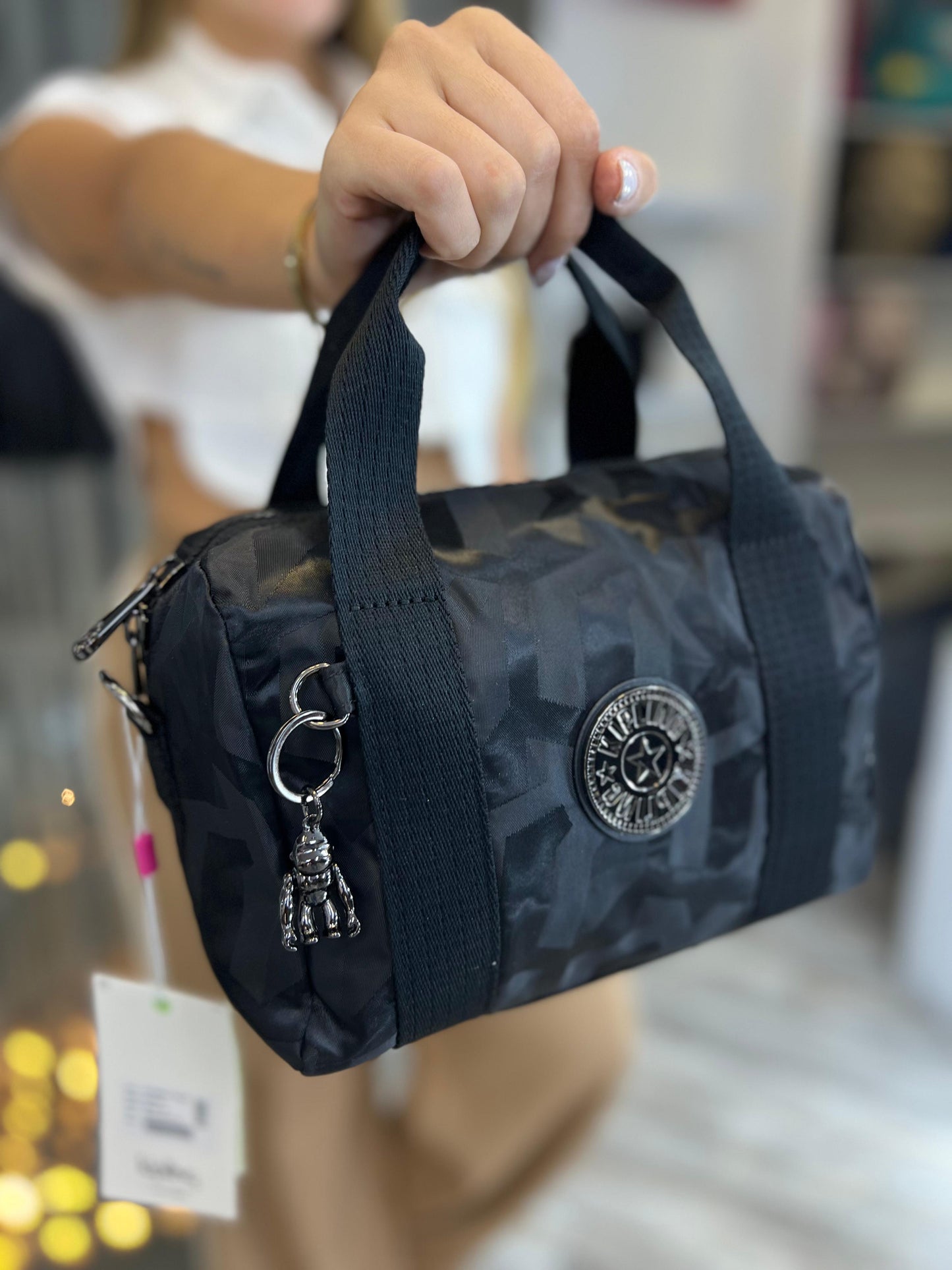 Bolso de Mano Negro Estampado