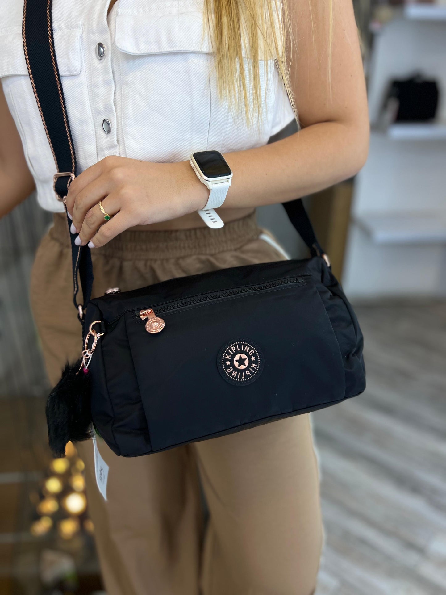 Bolso de Mano Negro de Lujo