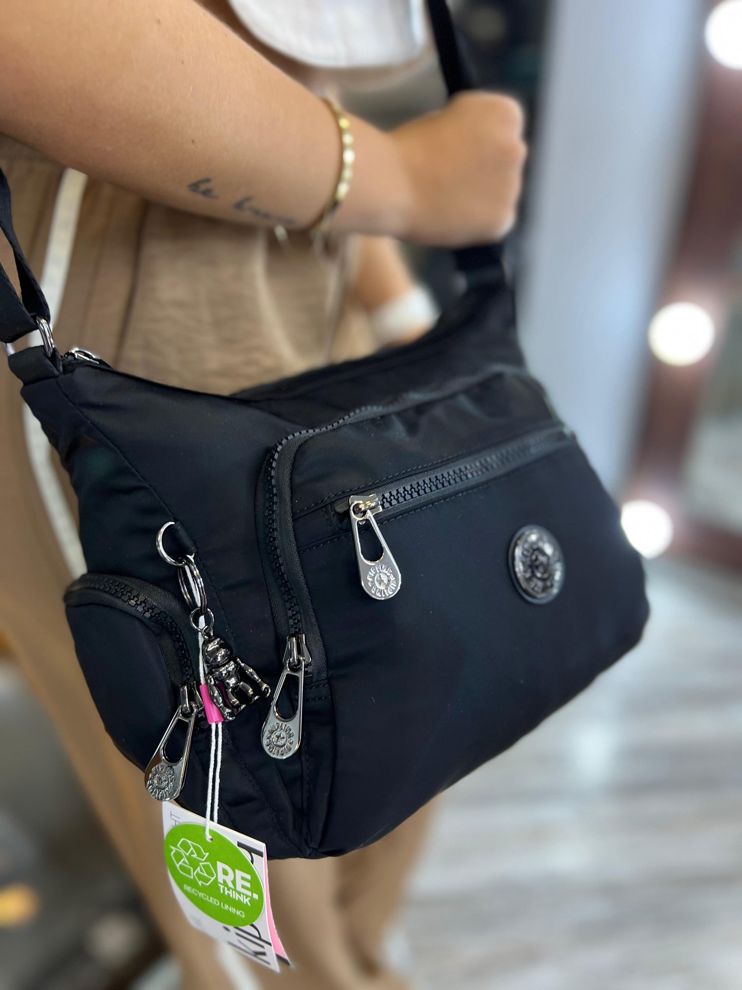 Bolso de Mano Negro