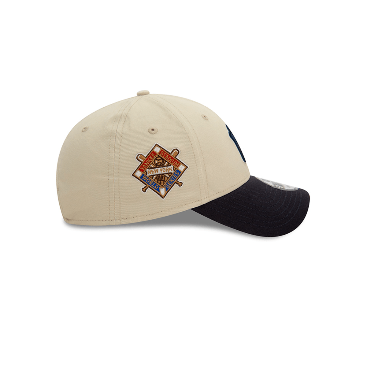 Gorra New Era NY 940 Ajustable Beige - Negro