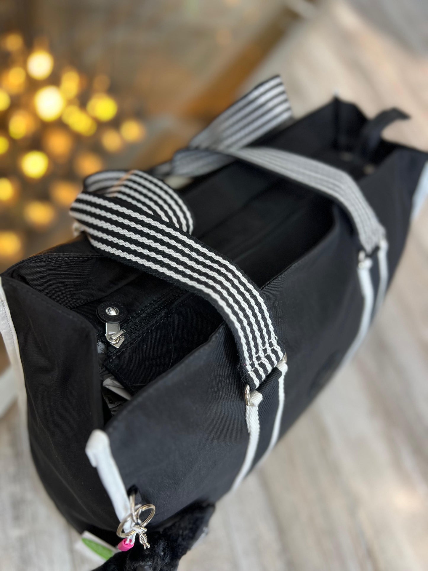 Bolso de Mano Negro
