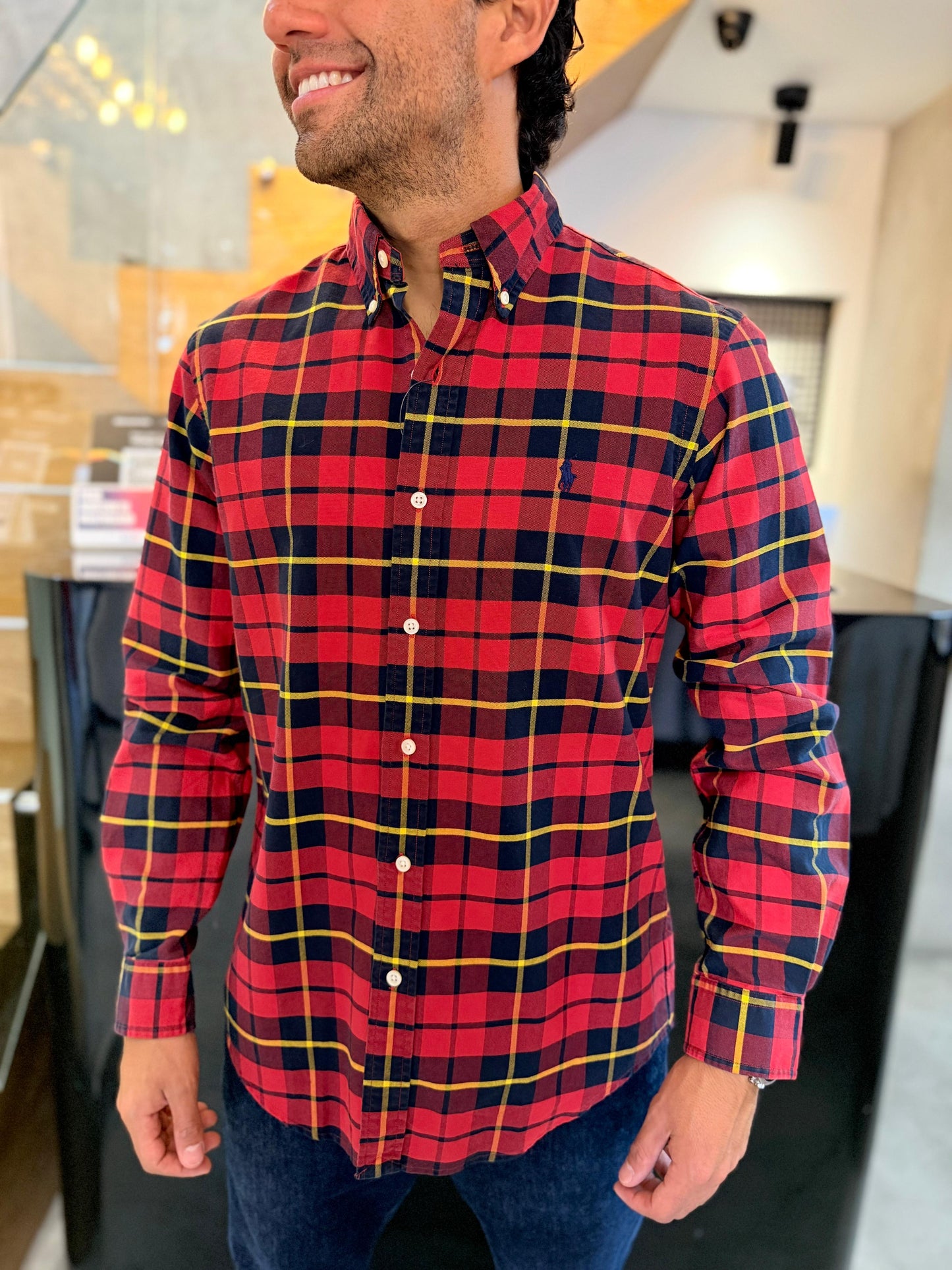 Camisa Polo R.L hombre Oxford Cuadros Rojos con Negro Caballo Azul