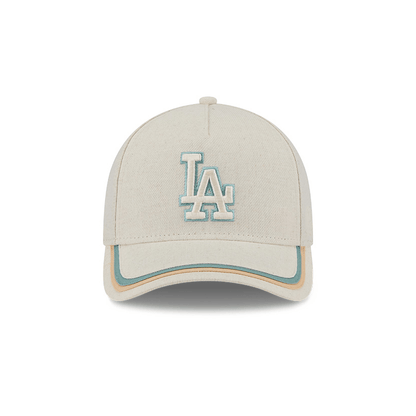 Gorra New Era LA 940 Ajustable Beige