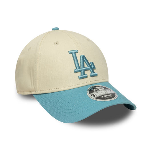 Gorra New Era LA 940 Ajustable Beige - Celeste