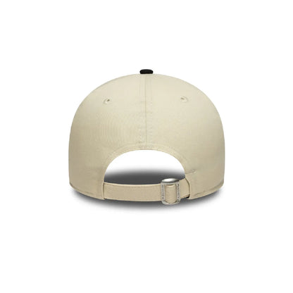 Gorra New Era LA 940 Ajustable Beige - Negro