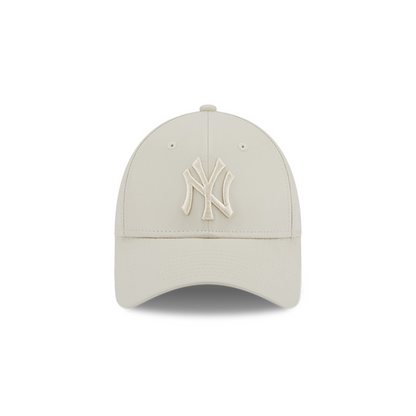 Gorra New Era 940 NY Ajustable Beige