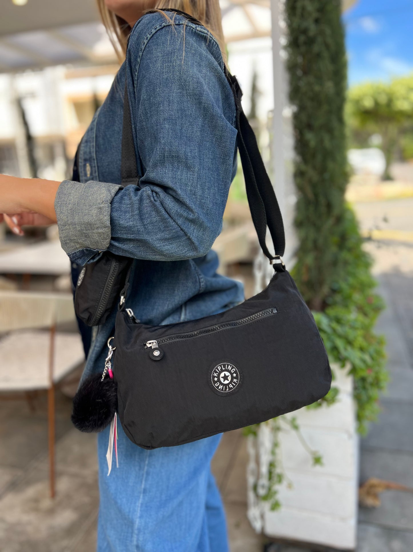 Bolso de Mano Negro