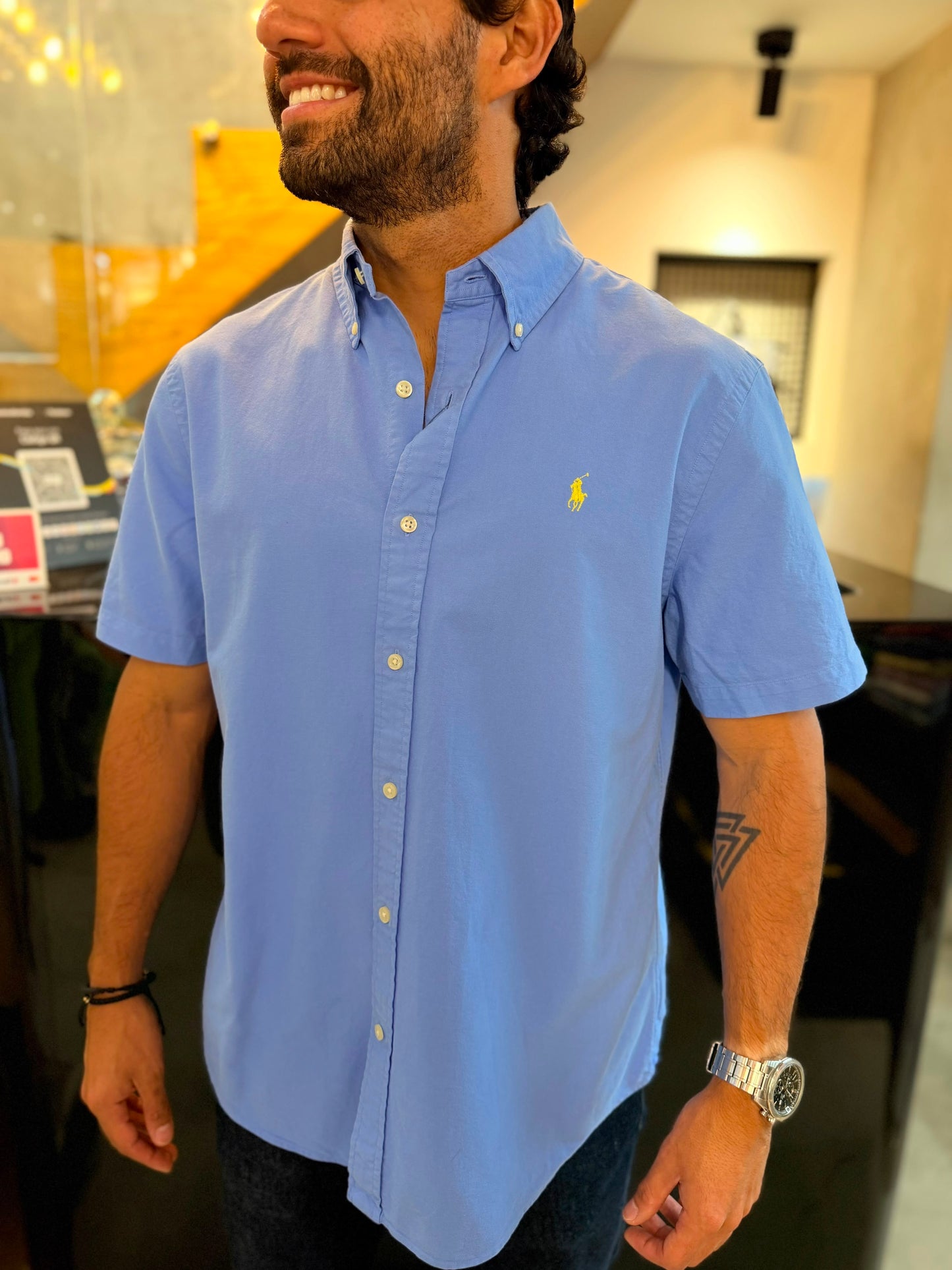 Camisa Polo R.L hombre Oxford Manga Corta Azul Cielo Caballo Amarillo