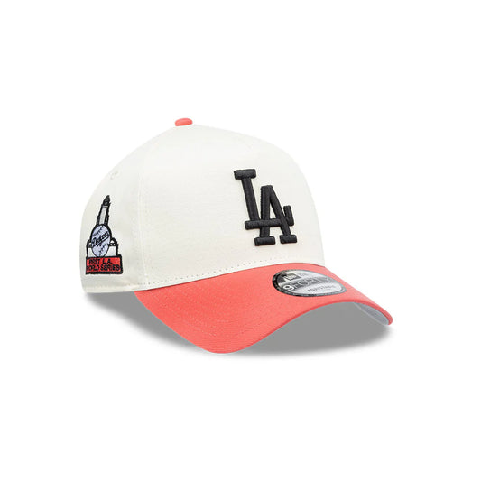 Gorra New Era LA 940 World Series Ajustable Beige - Coral
