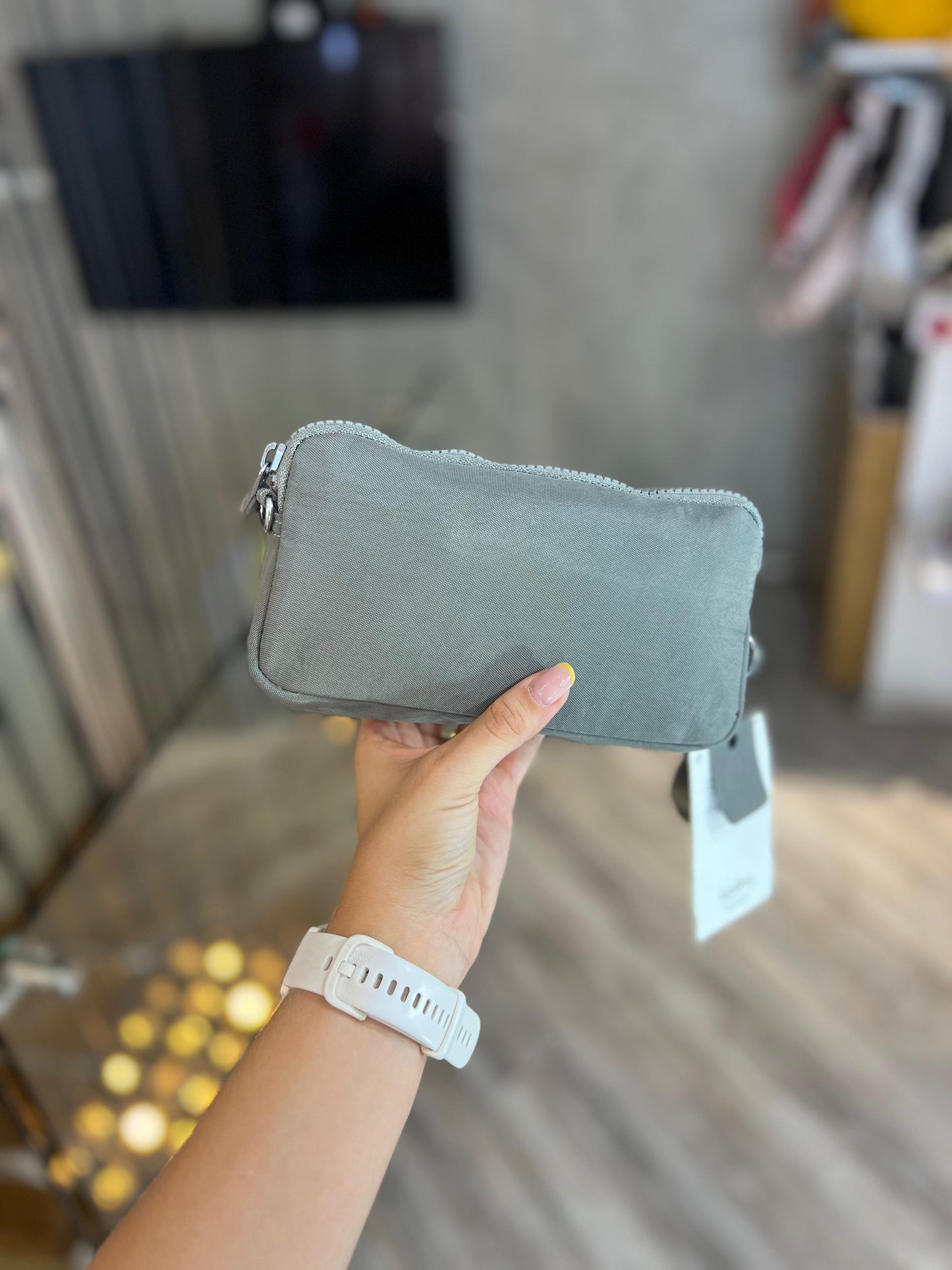 Cartuchera / Cosmetiquera mini Gris
