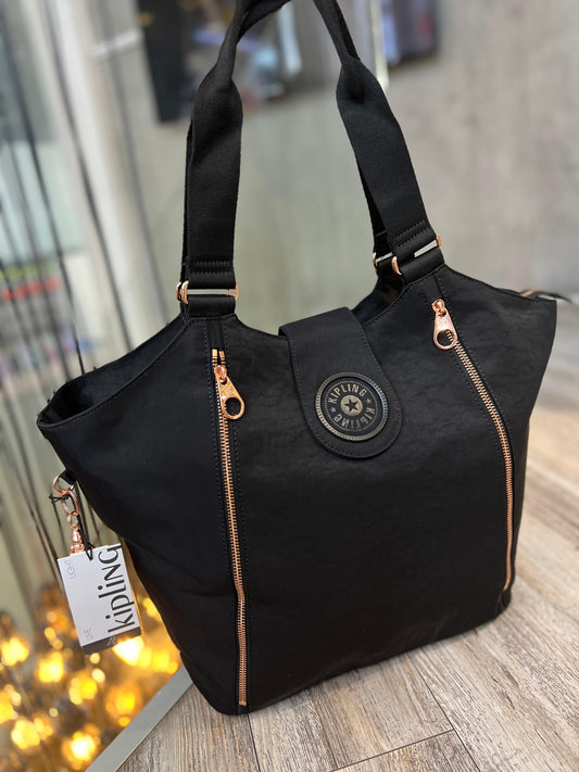 Bolso de Mano Negro de Lujo
