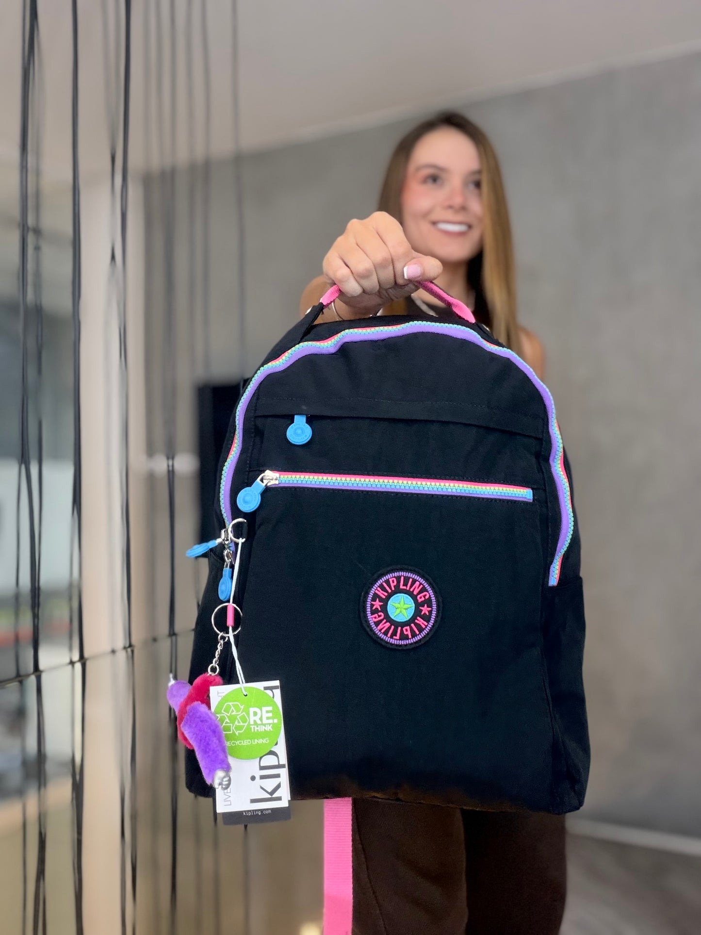 Morral talla M Negro