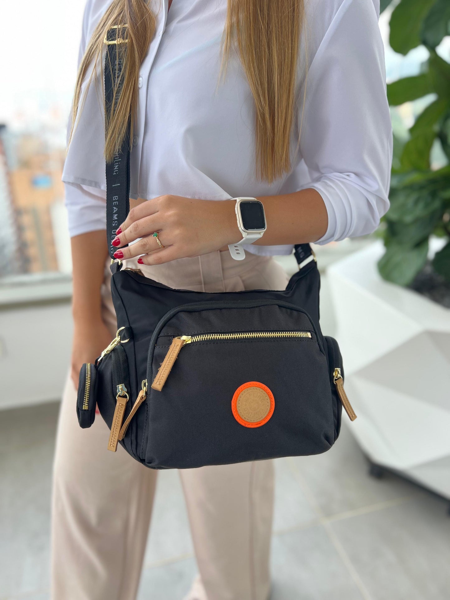 Bolso de Mano Negro de Lujo