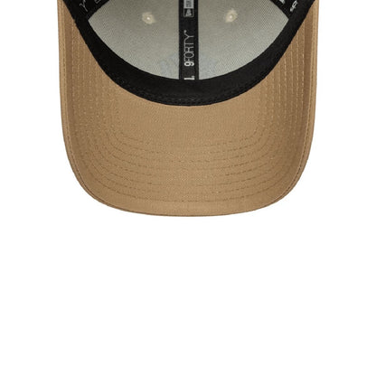 Gorra New Era NY 940 Ajustable Beige - Arena