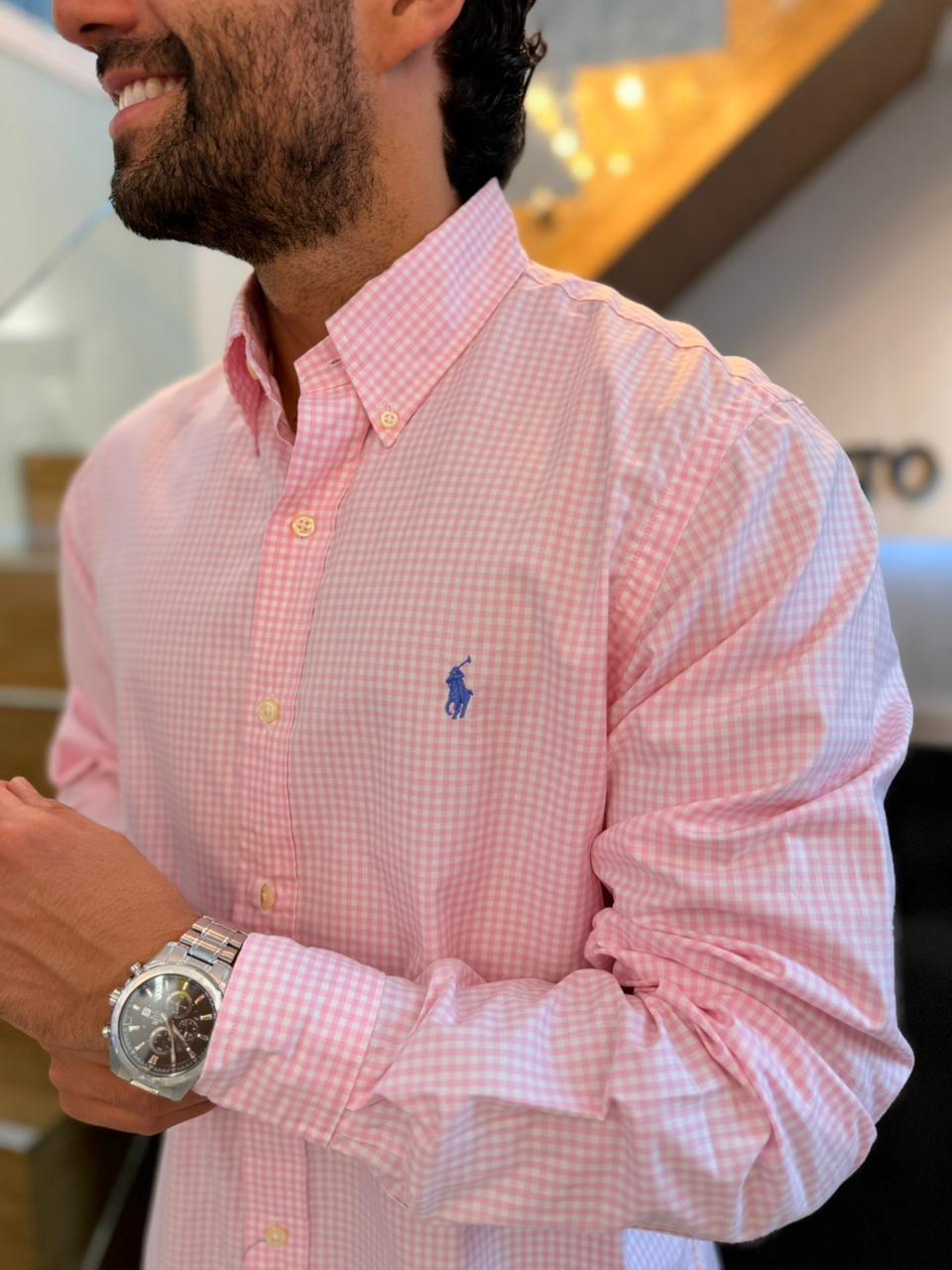 Camisa Polo R.L hombre Algodón Cuadros Rosados Con Blanco Caballo Celeste
