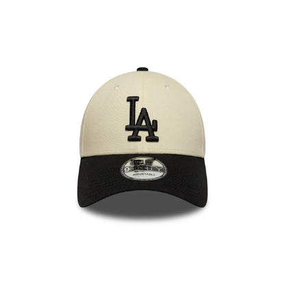 Gorra New Era LA 940 Ajustable Beige - Negro