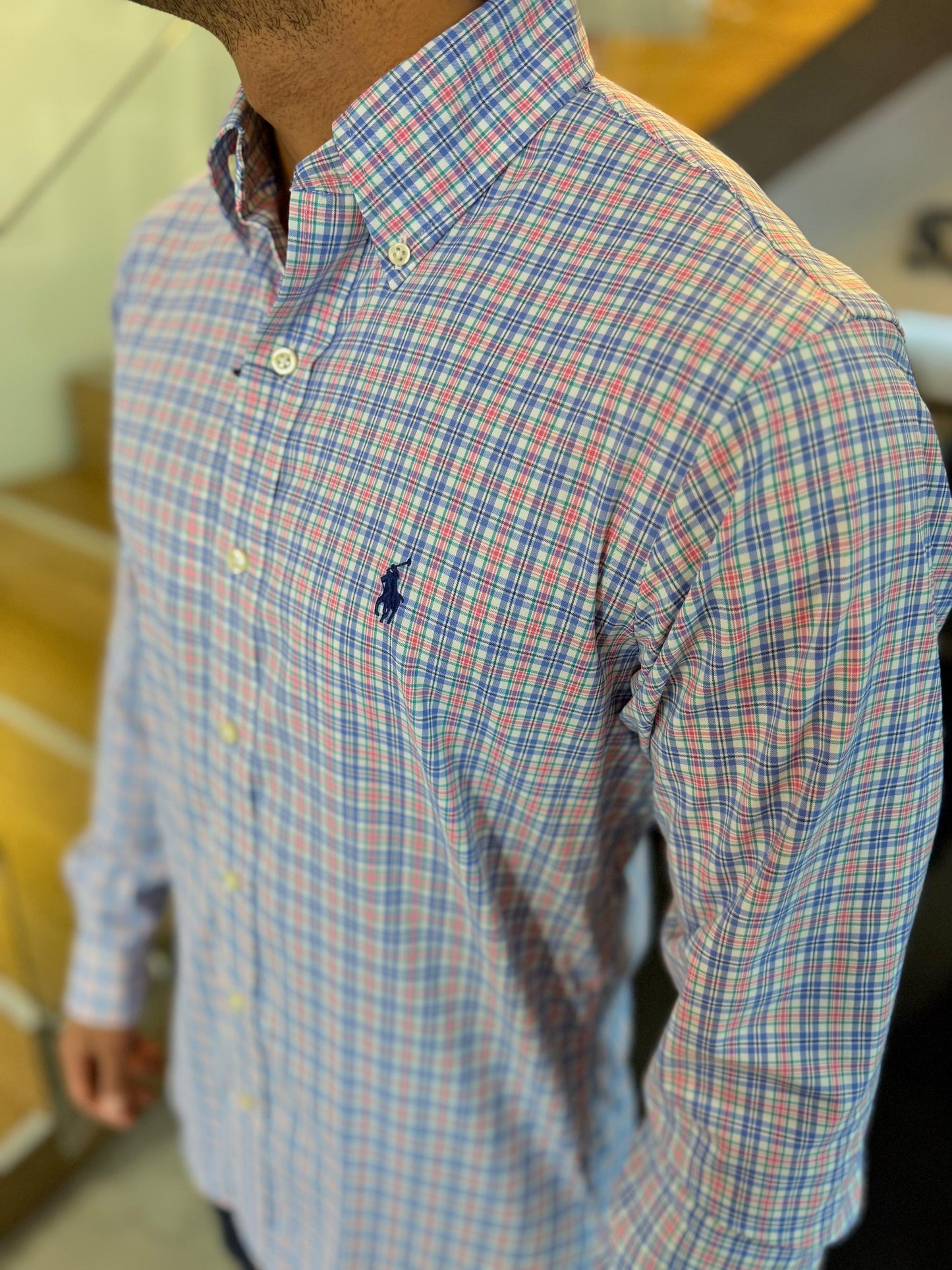 Camisa Polo R.L hombre Performance Cuadros Rosados con Azul Caballo Azul
