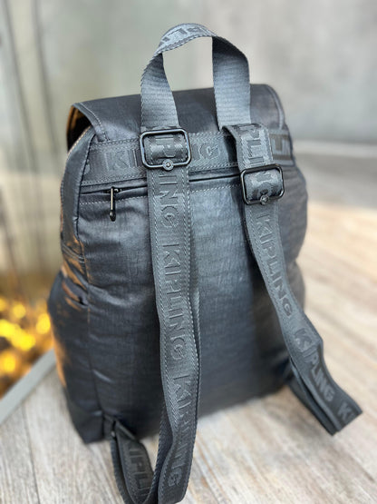 Morral City Pack Talla M Gris Metalizado