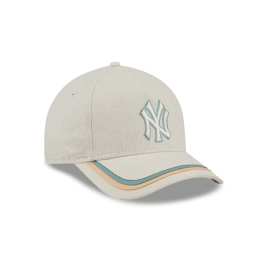 Gorra New Era NY 940 Ajustable Beige
