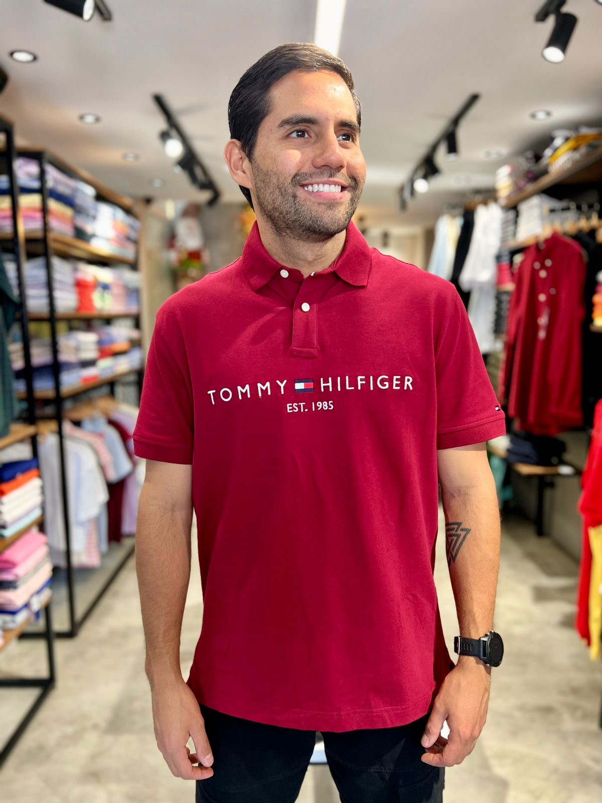 Polo Tommy Hilfiger Hombre Vinotinto