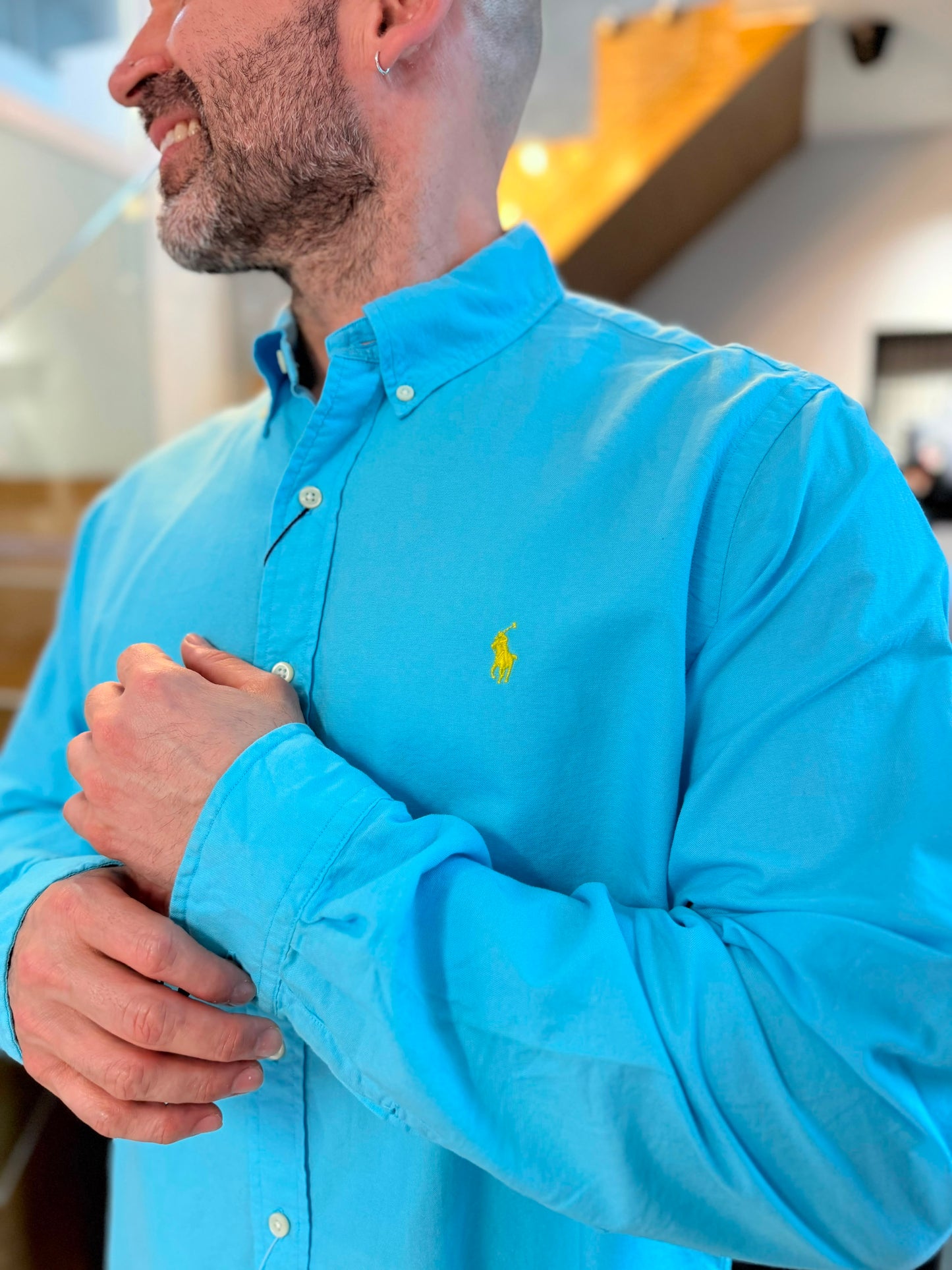 Camisa Polo R.L hombre Oxford Celeste Caballo Amarillo