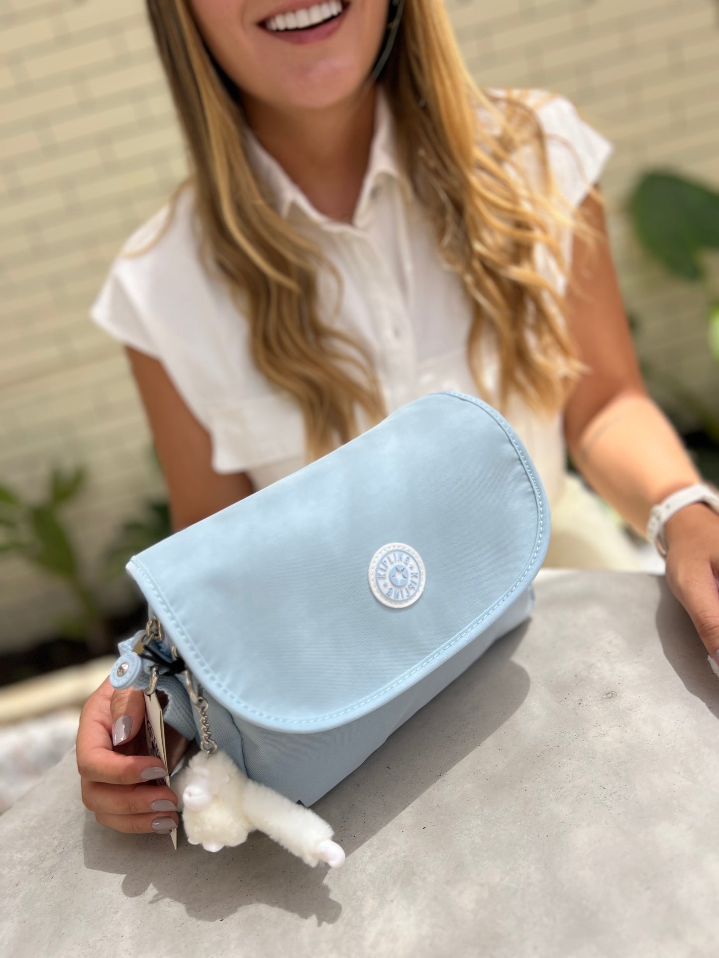 Bolso de Mano Celeste
