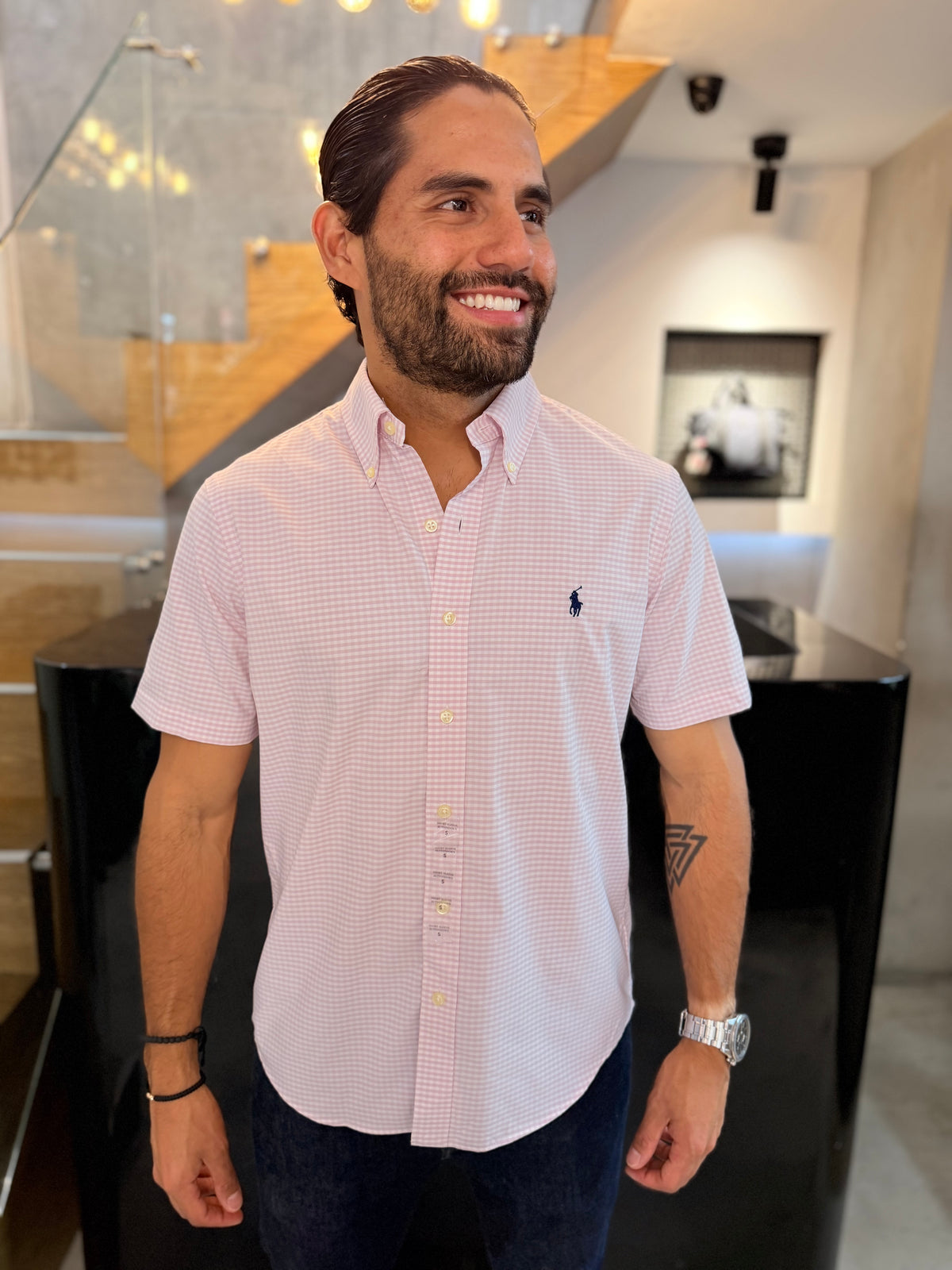 Camisa Polo R.L hombre Performance Manga Corta Cuadros Rosa Con Blanco Caballo Azul