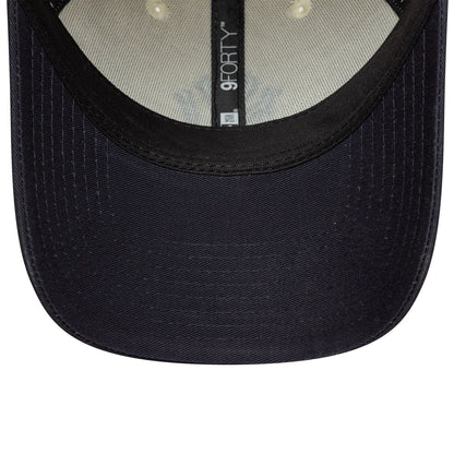 Gorra New Era NY 940 Ajustable Beige - Negro