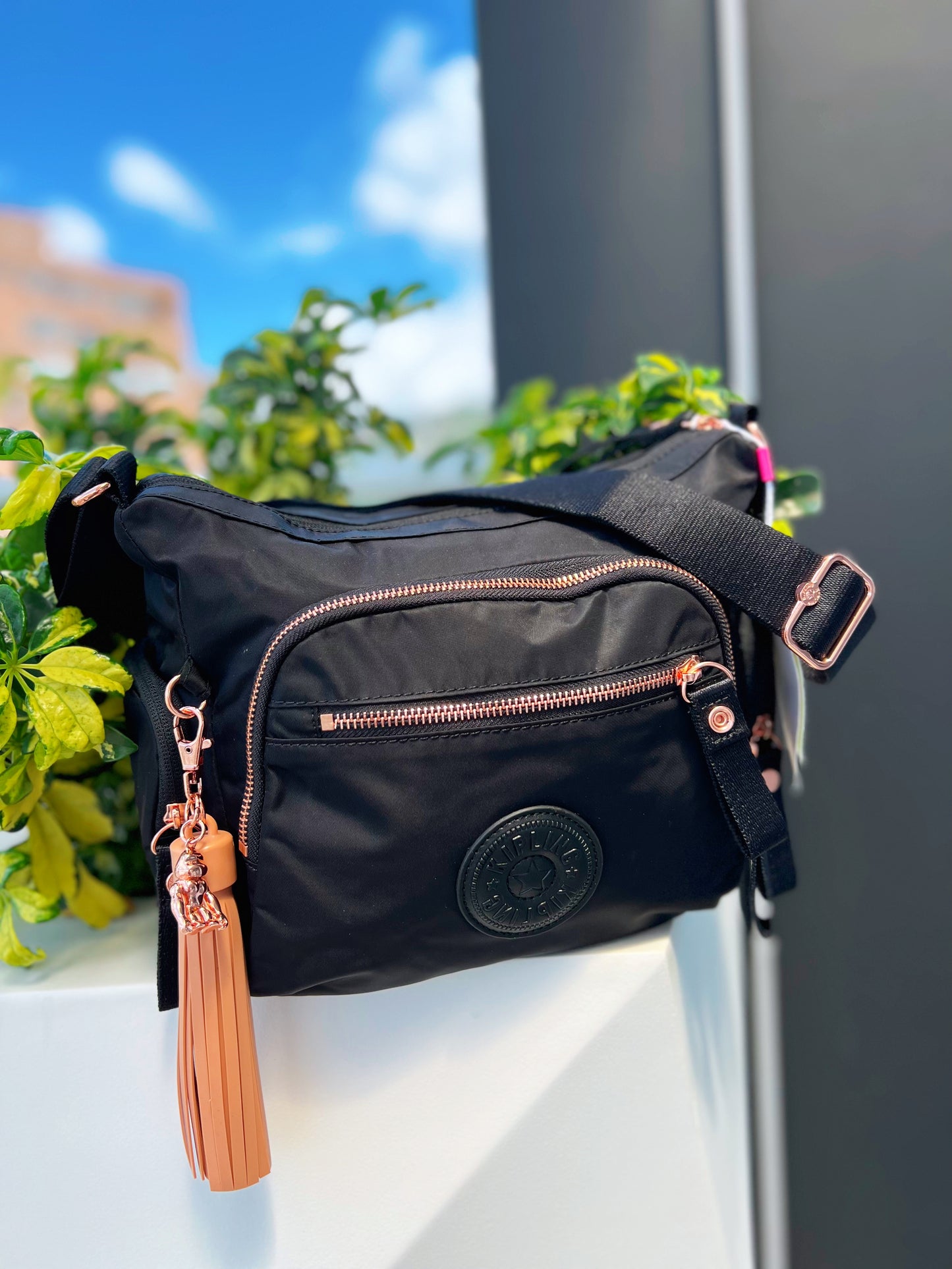 Bolso de Mano Negro de Lujo