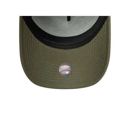Gorra New Era LA Ajustable Verde Militar