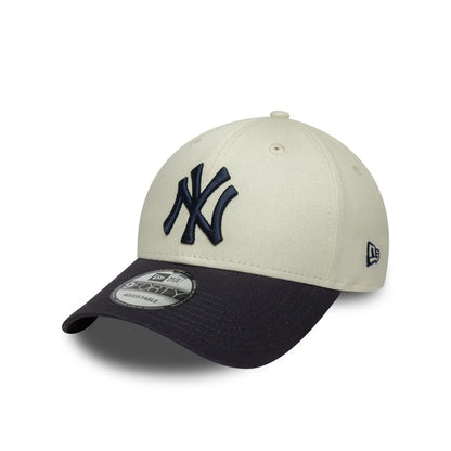 Gorra New Era NY 940 Ajustable Beige - Azul