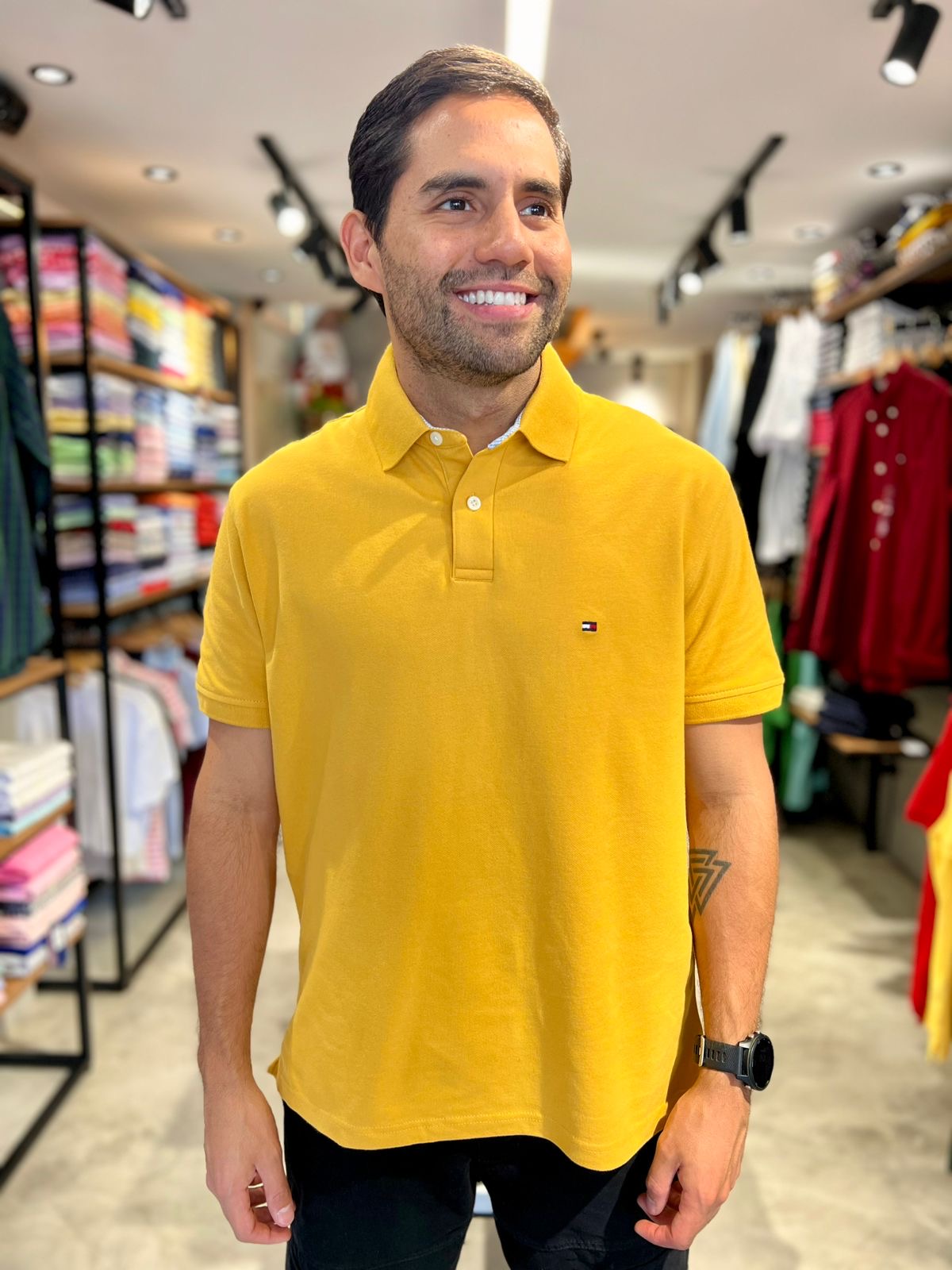 Polo Tommy Hilfiger Hombre Clásico Amarillo