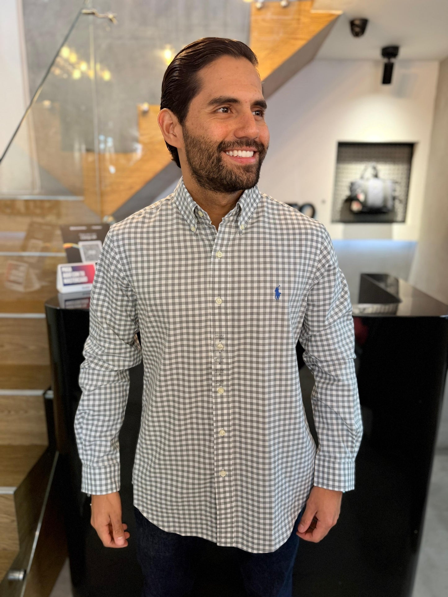 Camisa Polo R.L hombre Algodón Cuadros Grises Con Blanco Caballo Celeste