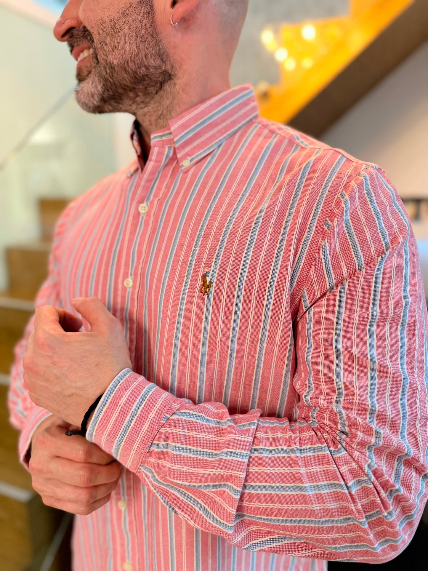 Camisa Polo R.L hombre Oxford Custom Fit Rayas Coral Con Azul Caballo Multicolor