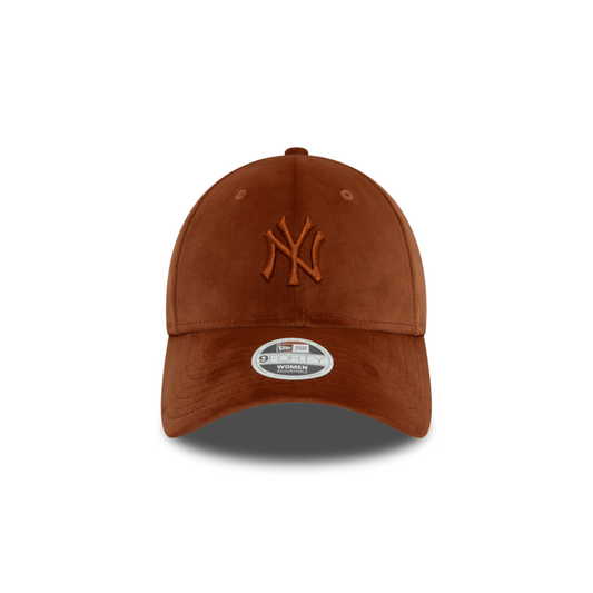 Gorra New Era 940 Ajustable NY Café Edición Especial