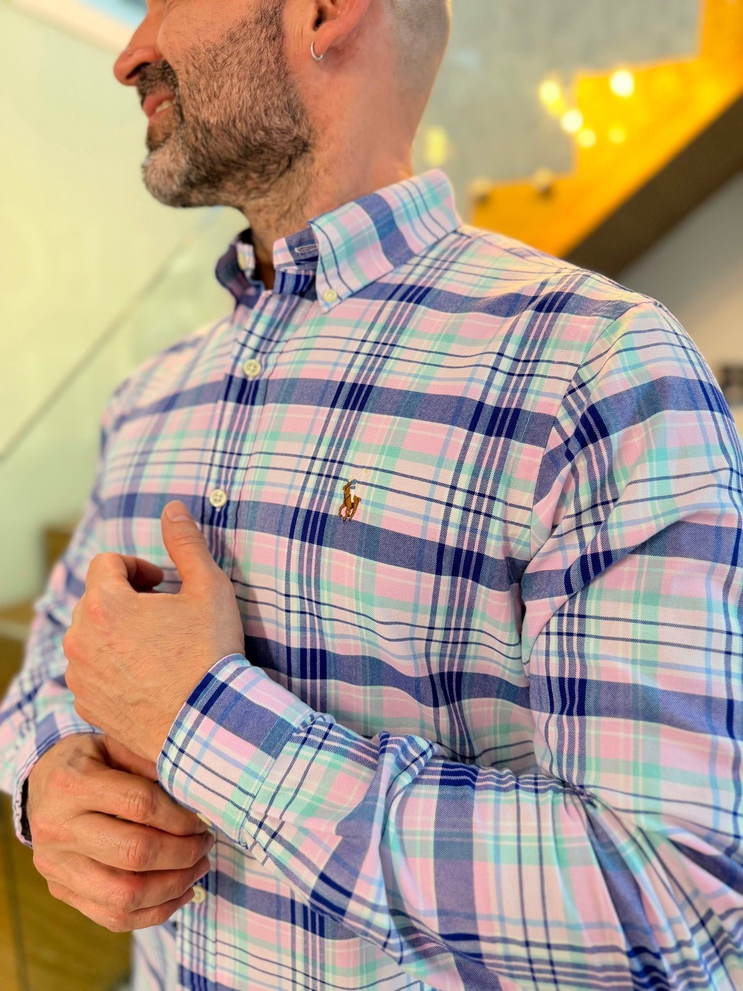 Camisa Polo R.L hombre Oxford Slim Fit Cuadros Rosados con Azul Caballo Multicolor