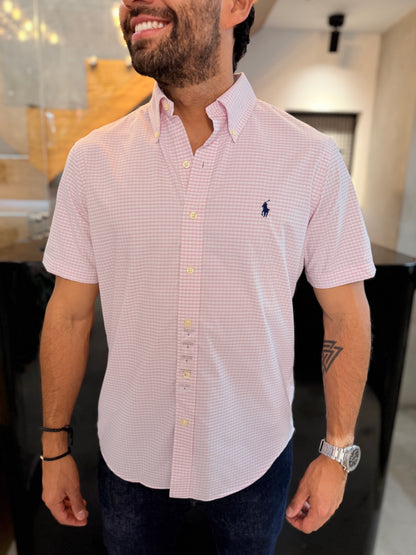 Camisa Polo R.L hombre Performance Manga Corta Cuadros Rosa Con Blanco Caballo Azul