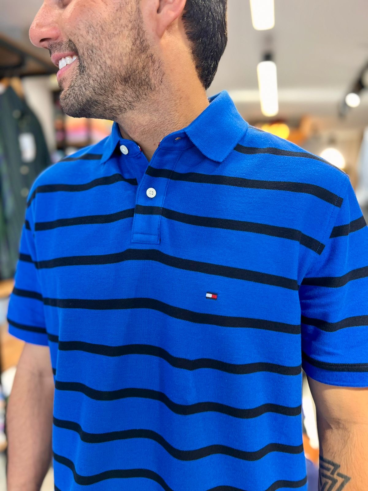 Polo Tommy Hilfiger Hombre Azul Líneas