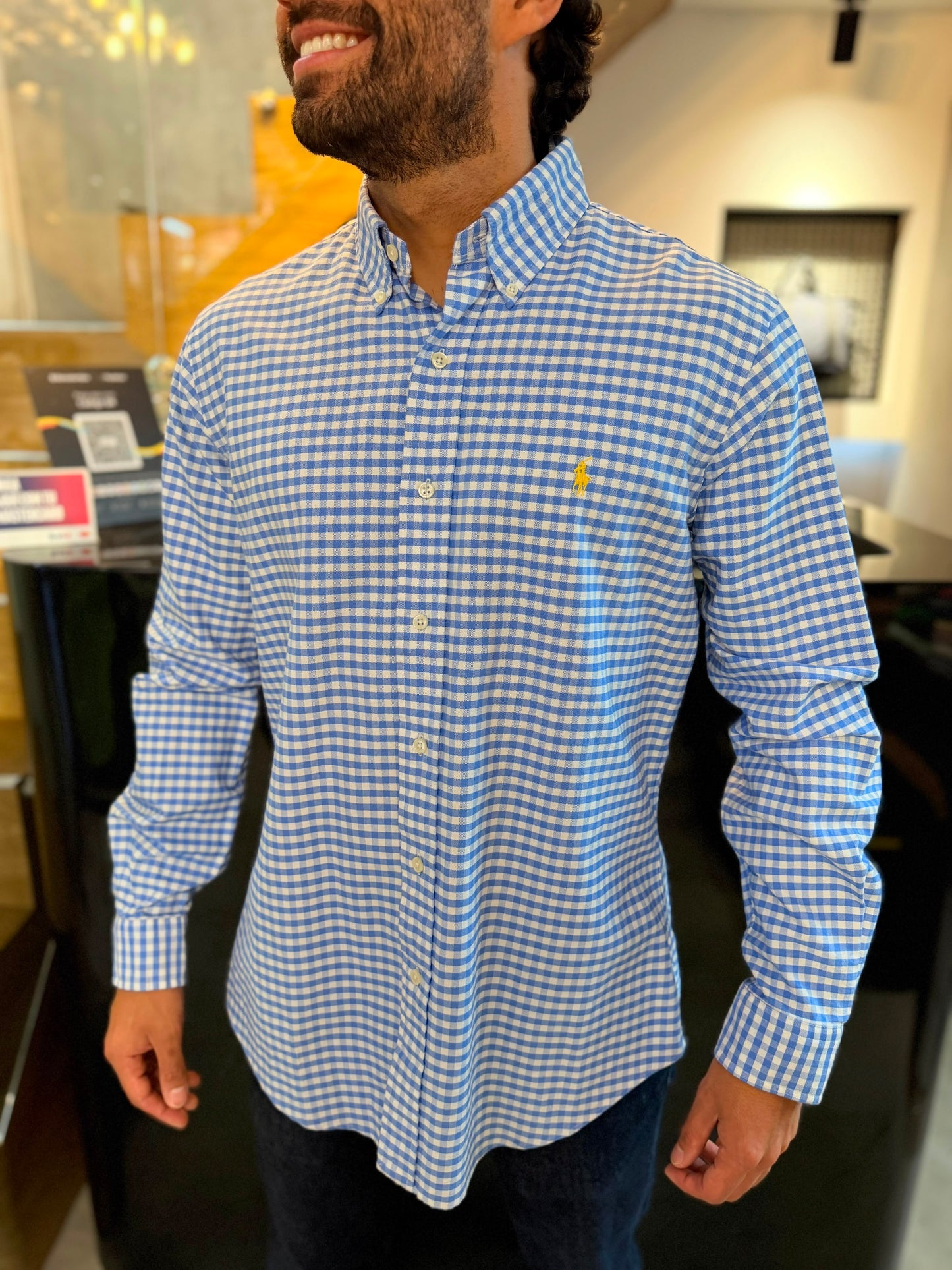 Camisa Polo R.L hombre Oxford Custom Fit Cuadros Celestes Con Blanco Caballo Amarillo