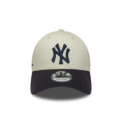 Gorra New Era NY 940 Ajustable Beige - Azul
