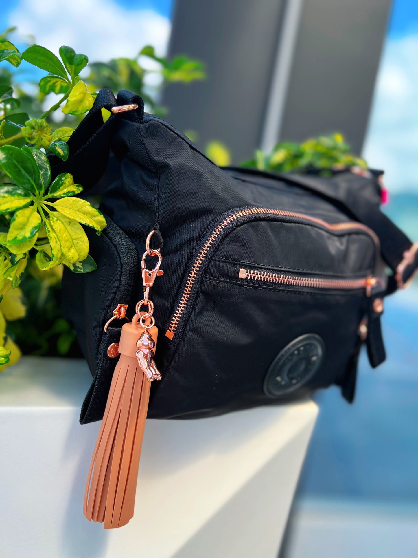 Bolso de Mano Negro de Lujo