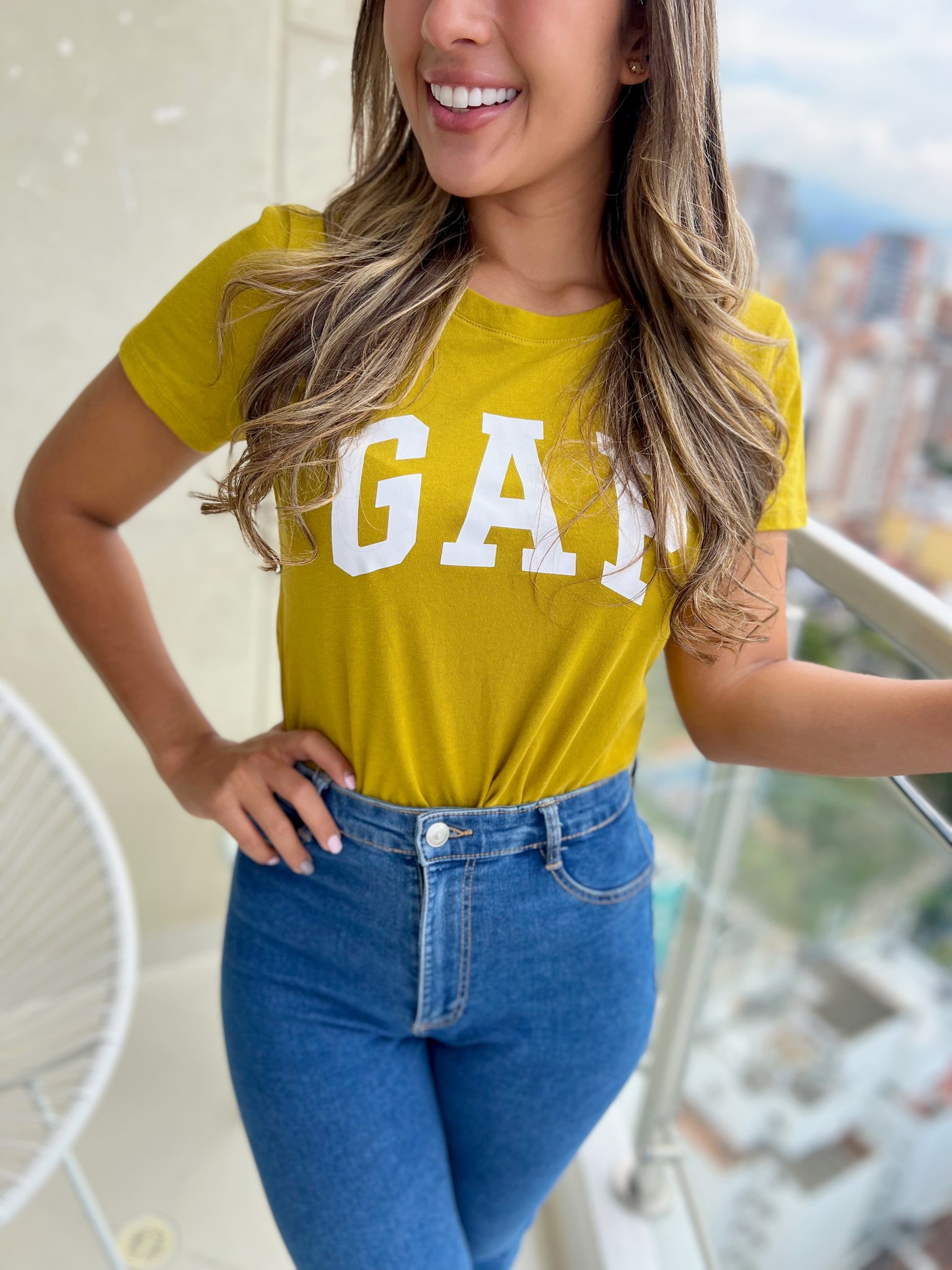 Camiseta GAP Mujer – SELECTO COLOMBIA